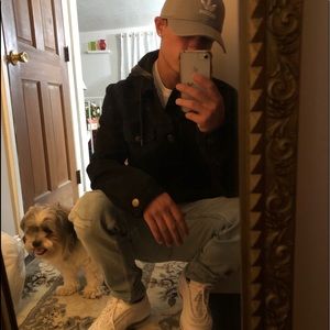 Meet your Posher, Robert